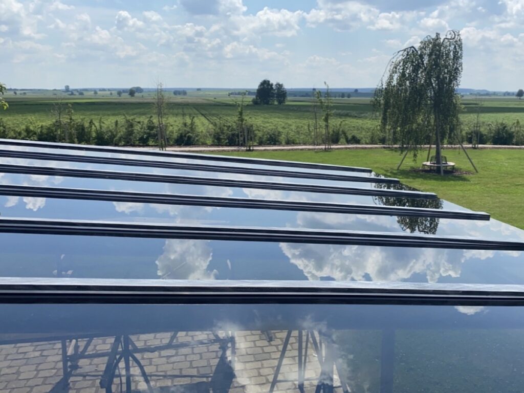 Glas Überdachung